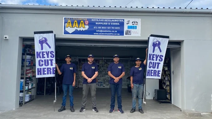 AAA Locksmiths team outside a Cape Town branch